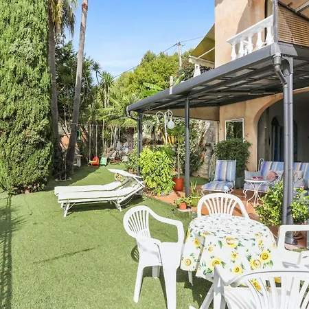 En Bord De A Avec Piscine Privee 80 M² شقة مينتون