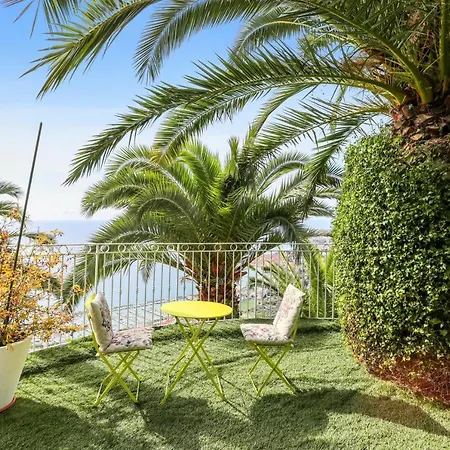 En Bord De A Avec Piscine Privee 80 M² Apartment Menton