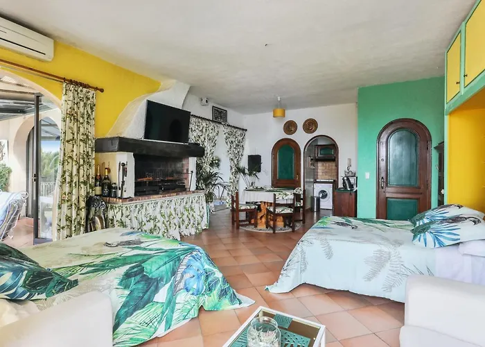 En Bord De à Avec Piscine Privée 80 M² * Menton