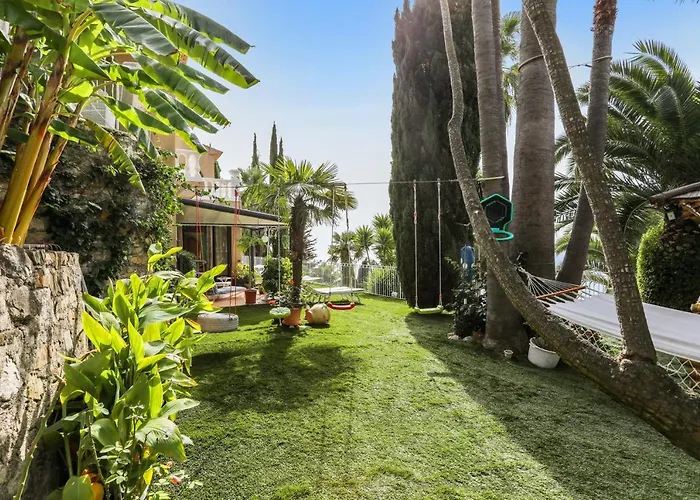 En Bord De à Avec Piscine Privée 80 M² Apartamento
