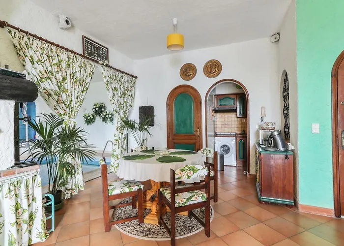 En Bord De à Avec Piscine Privée 80 M² Apartamento